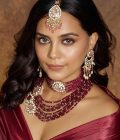 Radiant Pink & White Maang Tikka - Image 2