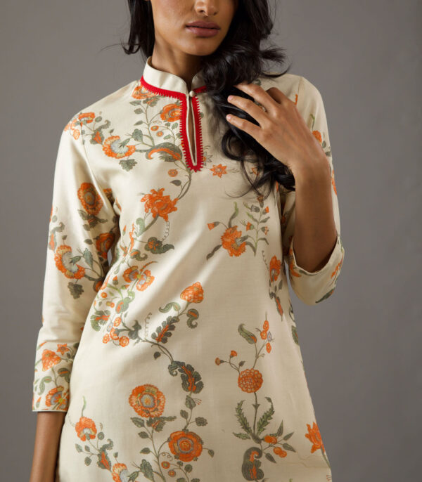 Chanderi silk small placement printed tunic set - Image 3