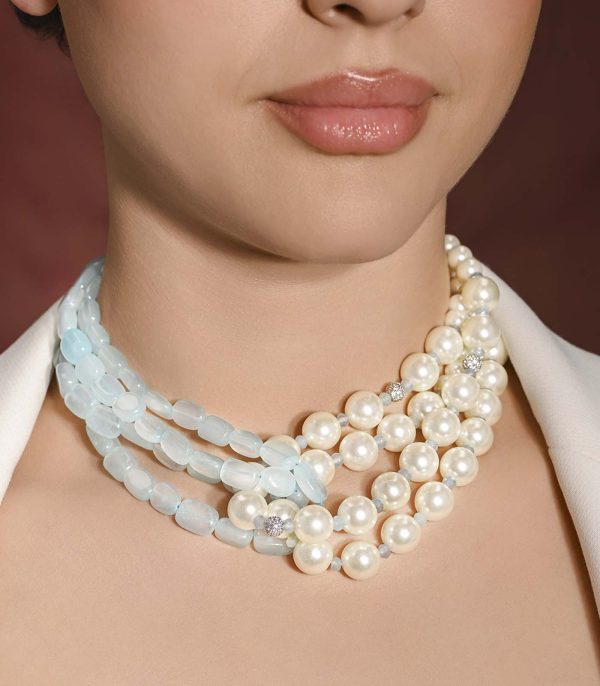 Exquisite Beaded Choker - Image 3