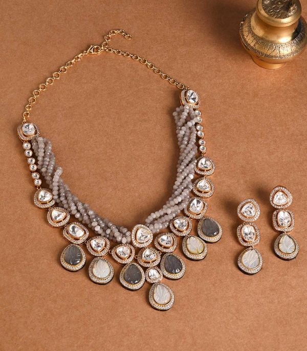 Spectacular Grey Necklace WIth Earrings