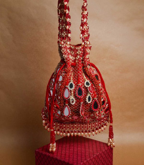 Aaina Jaal Jhaalar Garnet - Image 3