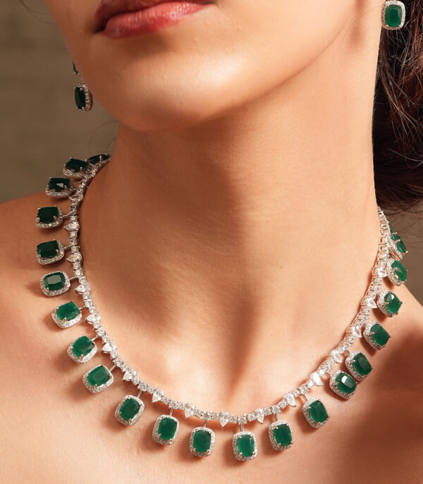 Emerald Diamond Loop Necklace Set - Image 2