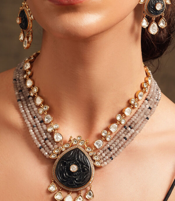 Polki Grey Bead Necklace Set - Image 2