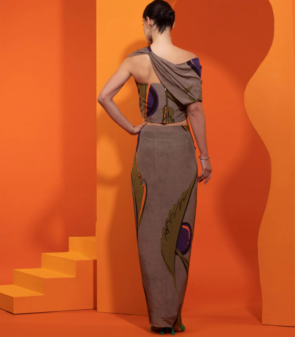 BELL SLEEVED KURTA WITH PANTS - Image 2