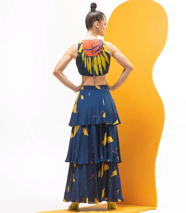THREE TIERED SKIRT WITH CROP TOP - Image 2