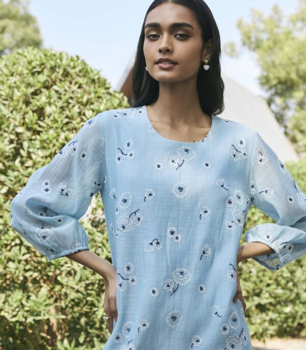 Sky floral embroidered dress - Image 4