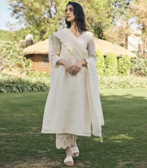 Ecru embroidered kurta set