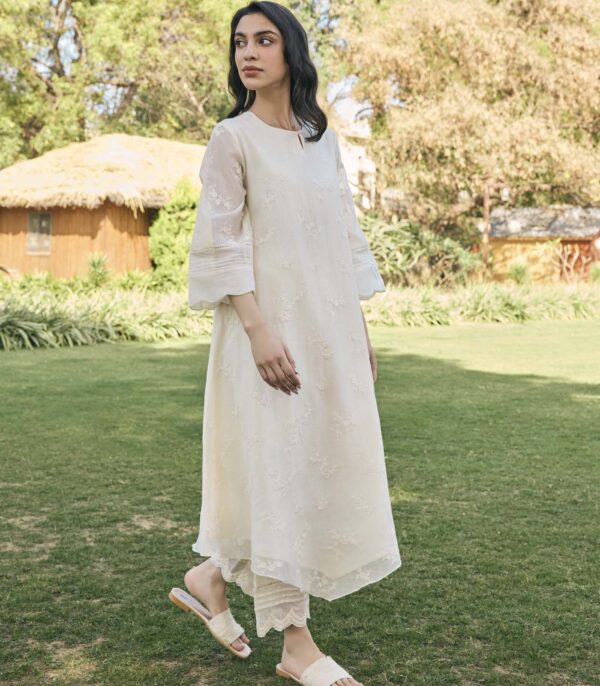 Pearl applique embroidered co-ord set - Image 3