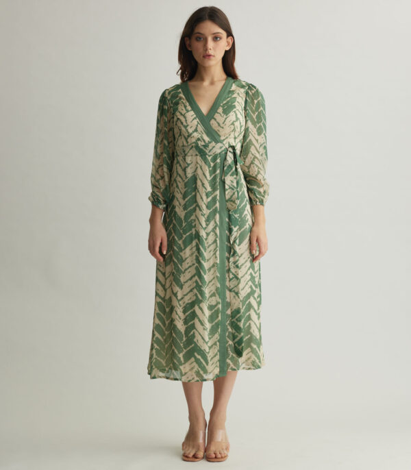 BEIGE AND MINT CHEVRON PRINT WRAP DRESS