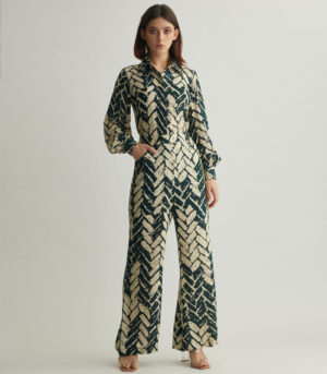 WHITE AND DARK GREEN CHEVRON PRINT PANTS