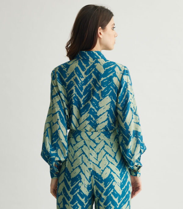 AQUA & BLUE CHEVRON PRINT SHIRT - Image 2