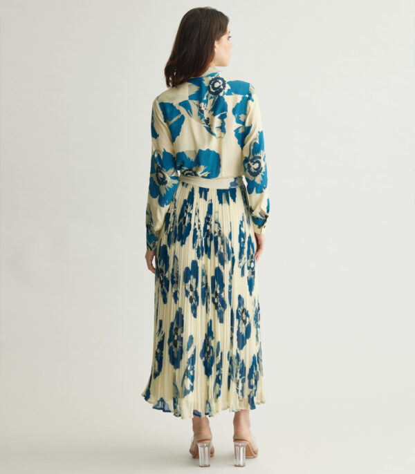 WHITE & BLUE FLORAL CRINKLED SKIRT - Image 2