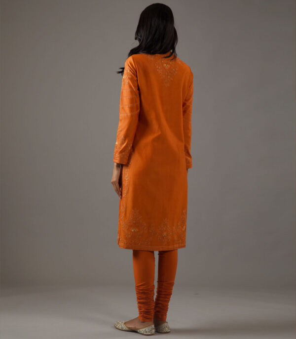 Chanderi silk kurta set - Image 2
