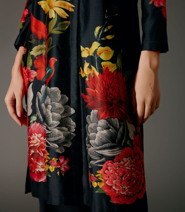 Chanderi Tunic Set with Abstract Print and Voile Pant - Image 3