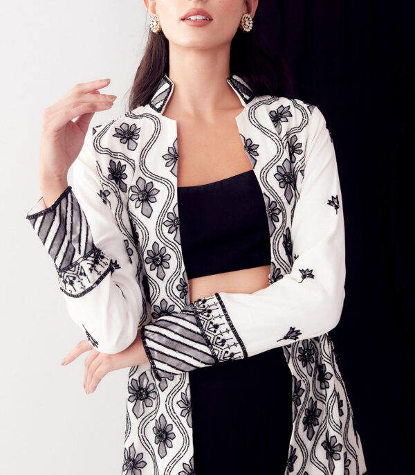 Black & White Applique Work Jacket Set - Image 3
