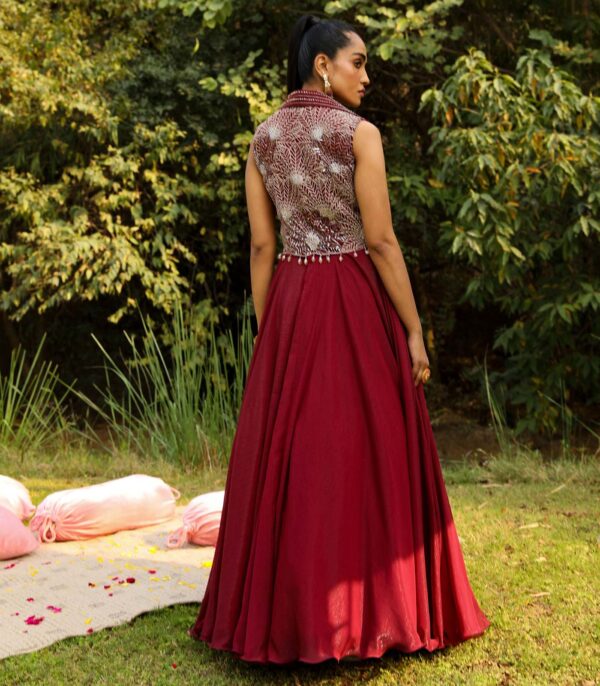 AAHANA CROP JACKET WITH SKIRT - Image 2