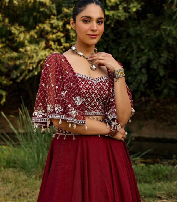 AASHVI CROP BLOUSE WITH SKIRT - Image 3