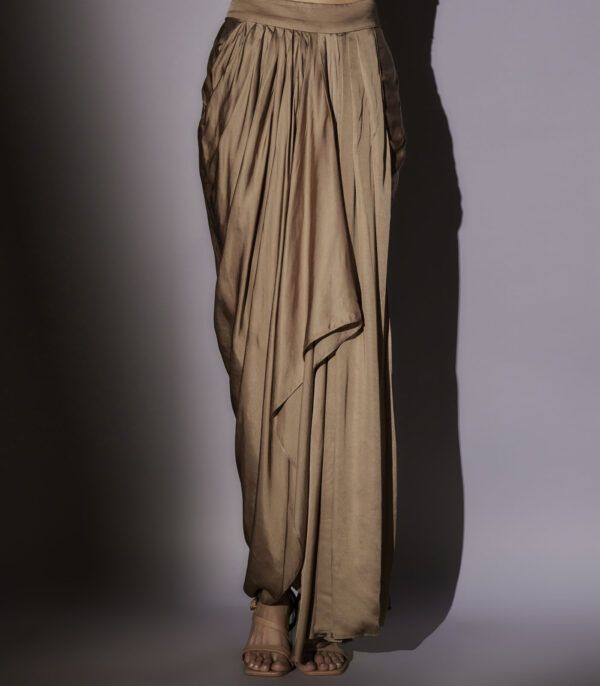 NIA CAPE SET - Image 3