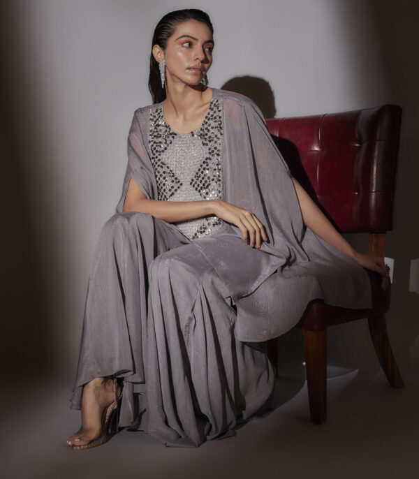 BELLA CAPE SET - Image 3