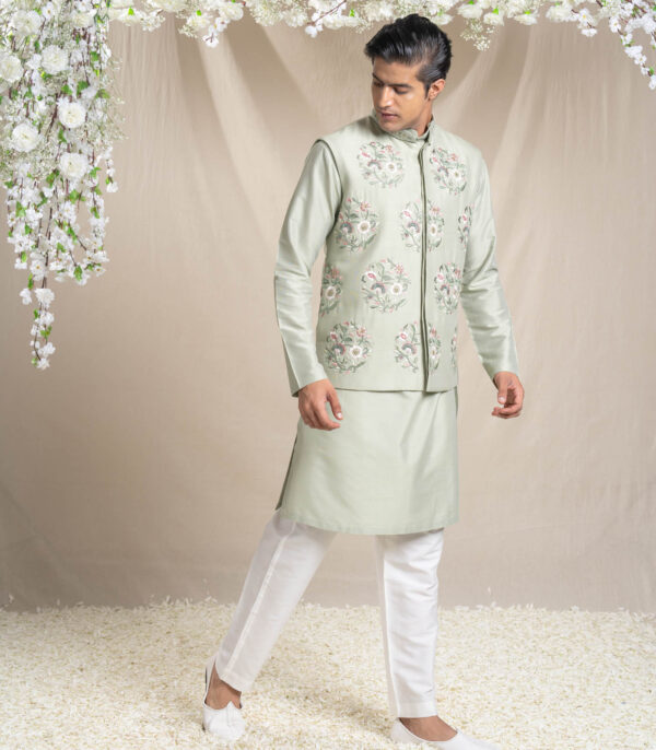 Olive Bundi Kurta Set With Floral Motifs