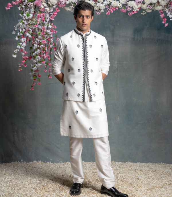 Ivory And Black Bundi Kurta Set With All Over Embroidered Motifs