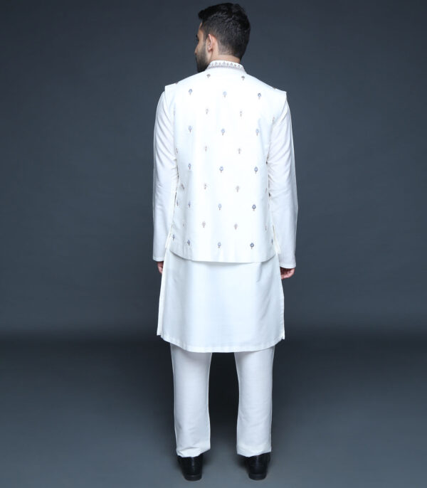 Ivory Embroidered Bundi Kurta Set - Image 3