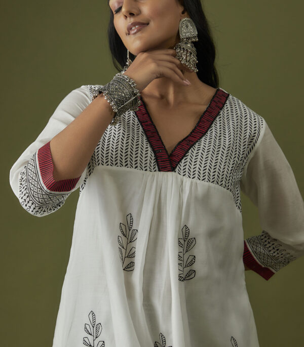 Ivory Hand Block Printed Kurta Set - Image 2
