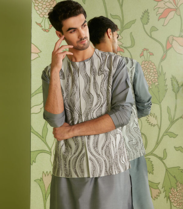 Grey Bundi Kurta Set - Image 4
