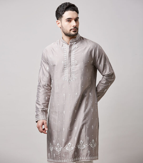 GREY MUGHAL BUTTI EMBROIDERED KURTA SET - Image 2