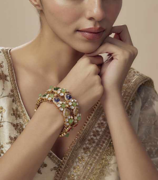 Multicolored Womens Kundan, Polki Pair of Bangles