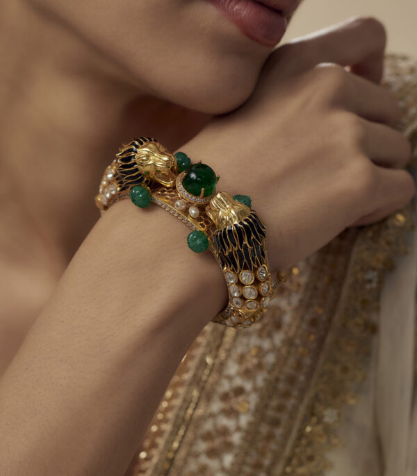 Gold Plated Green Womens Kundan, Polki Kadas - Image 2