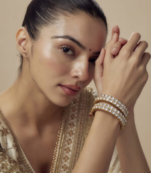 Gold Plated Womens Kundan, Polki Pair of Bangles
