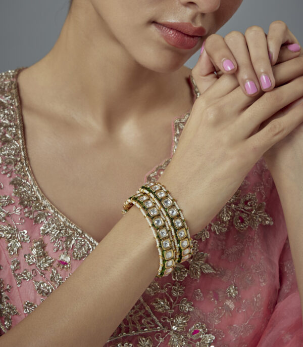 White Kundan, Polki Womens Pair of bangles