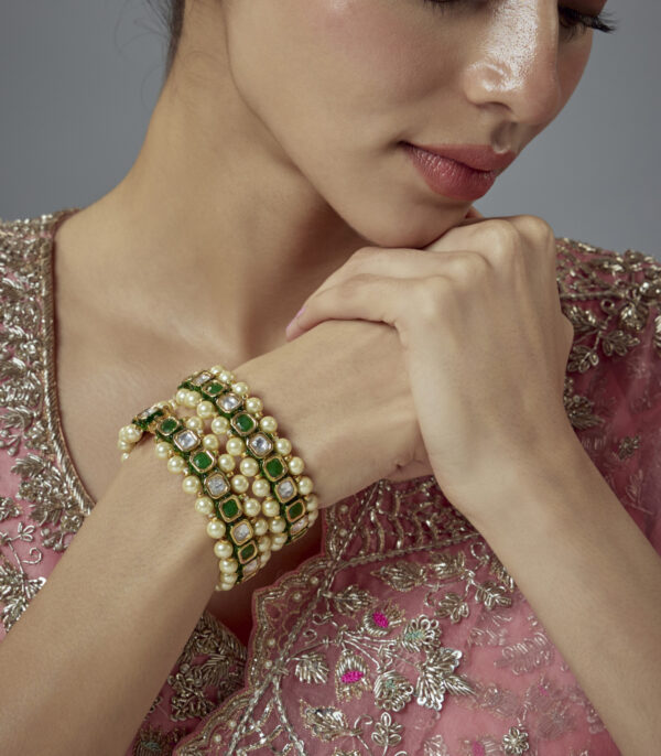 Green Kundan, Polki Womens Pair of bangles