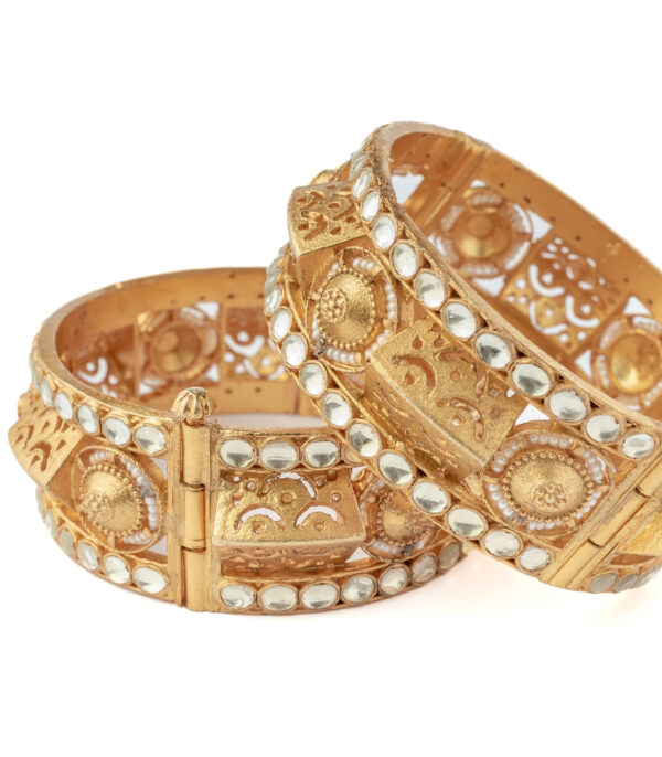 Gold Plated Womens Kundan, Polki Pair of bangles - Image 2