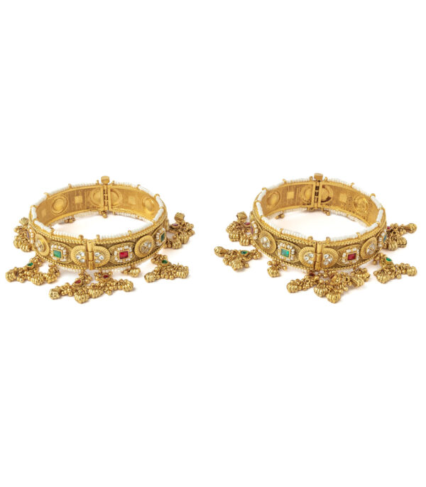 Multicolored Womens Kundan, Polki Pair of bangles