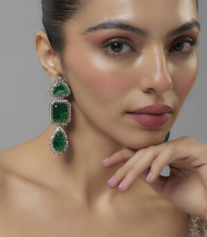 Green Zircon Womens Pair of Danglers Earrings