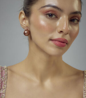 Brown Pearl Womens Pair of Studs Earrings
