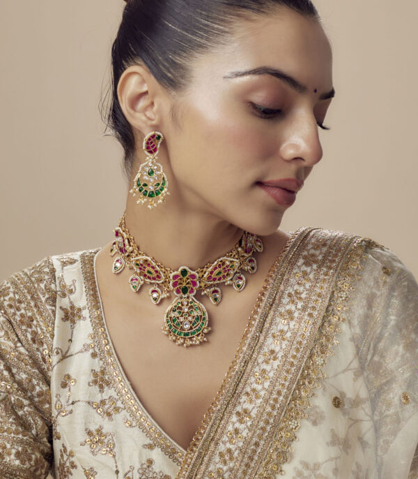 Multicolored Womens Kundan, Polki Choker Necklace Set with Pair of Earrings