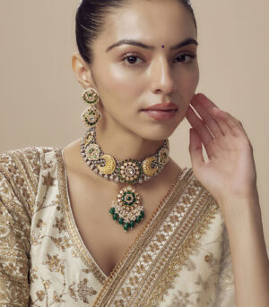 Polki Short Necklace Set with Pair of Earrings
