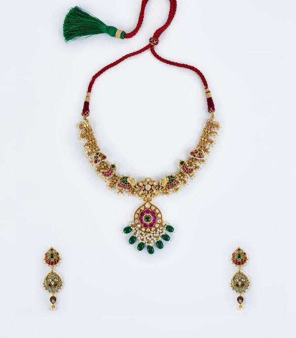 Multicolored Womens Kundan, Polki Short Necklace Set with Pair of Earrings - Image 2