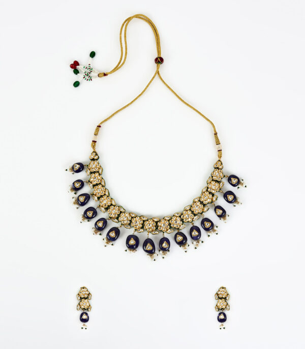 Polki Womens Choker Necklace Set with Pair of Earrings - Image 3