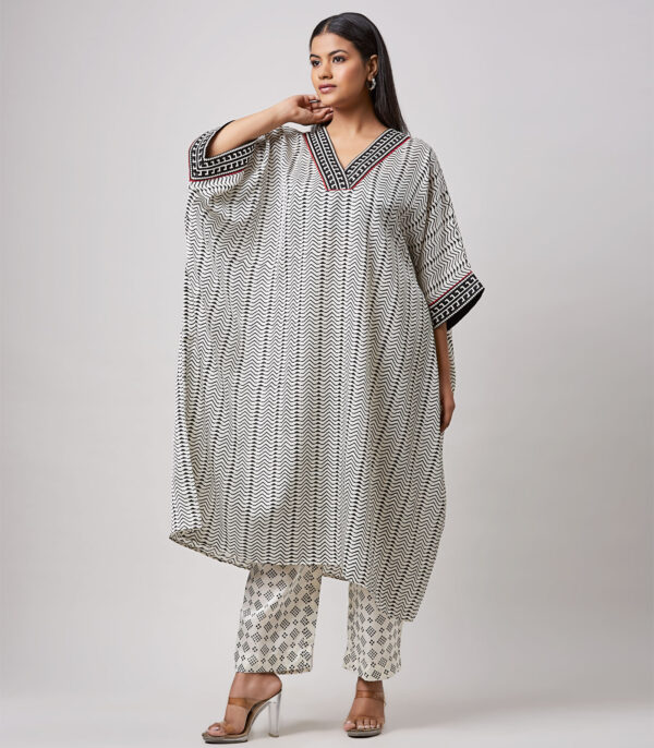 METRO BLOCK PRINT KAFTAN SET - Image 3