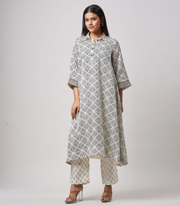 GEOMETRICAL SQUARE BLOCK PRINT CO-ORD-SET - Image 3