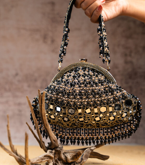 Aynali Clutch Black - Image 3
