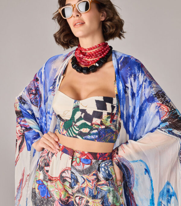 Dolly Cape, Simone Bustier & Mia Palazzo - Image 3