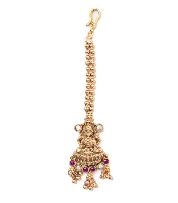 Gold Plated Short Necklace Set with Maangtikka & Pair of Earrings - Image 5