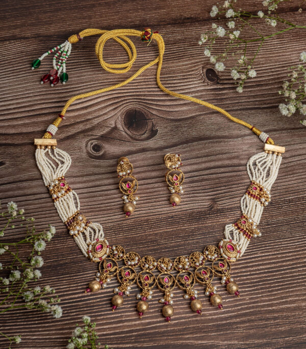 Gold Plated Pink Plated Choker Necklace Set with Pair of Earrings