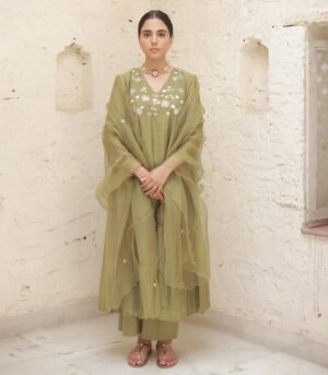 AMARYLLIS KURTA SET