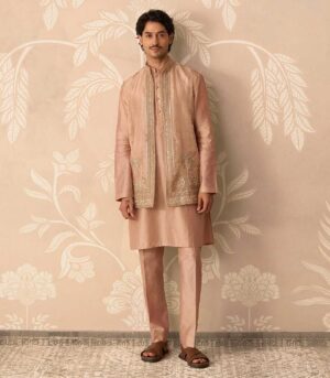 Zaroon  Kurta Bandi Set